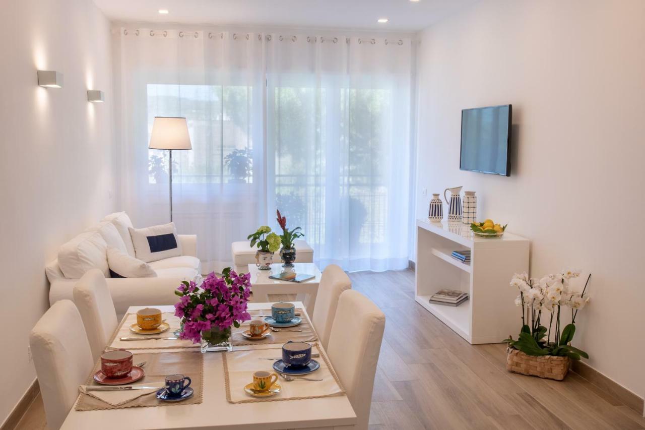 Solymar Apartments ซอร์เรนโต ภายนอก รูปภาพ