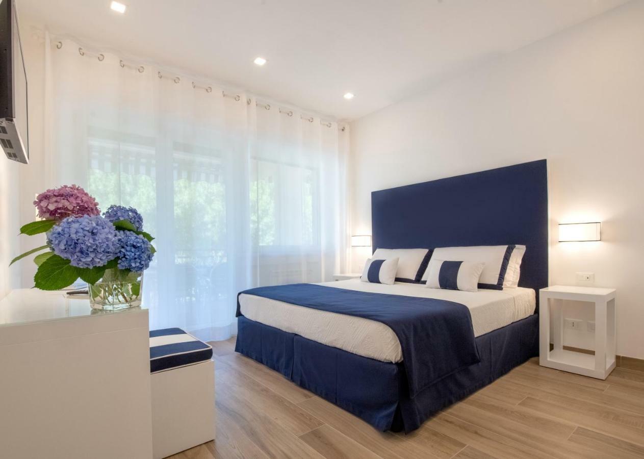 Solymar Apartments ซอร์เรนโต ภายนอก รูปภาพ