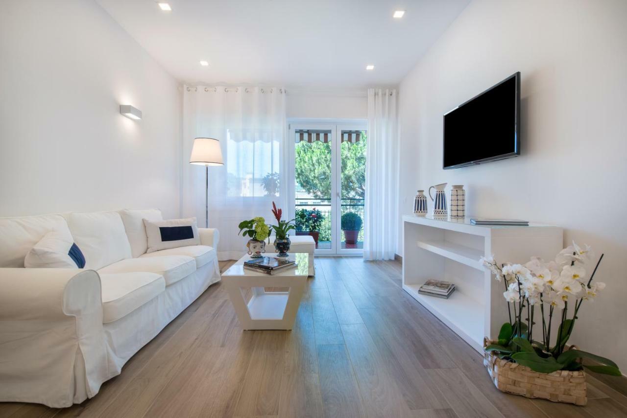 Solymar Apartments ซอร์เรนโต ภายนอก รูปภาพ