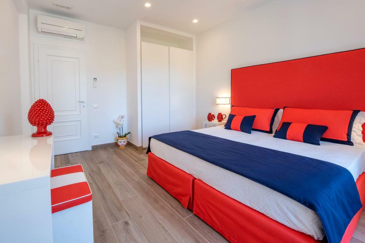Solymar Apartments ซอร์เรนโต ภายนอก รูปภาพ
