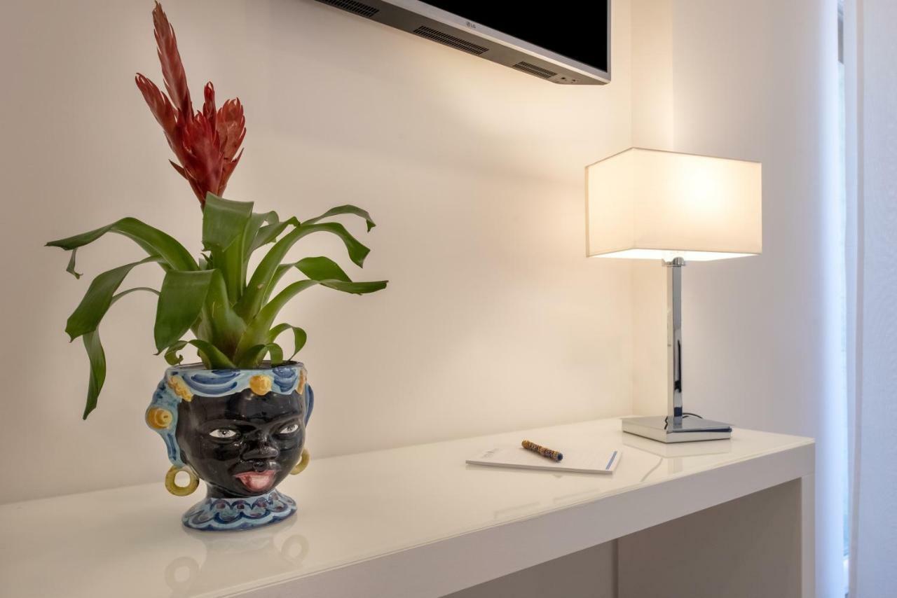 Solymar Apartments ซอร์เรนโต ภายนอก รูปภาพ